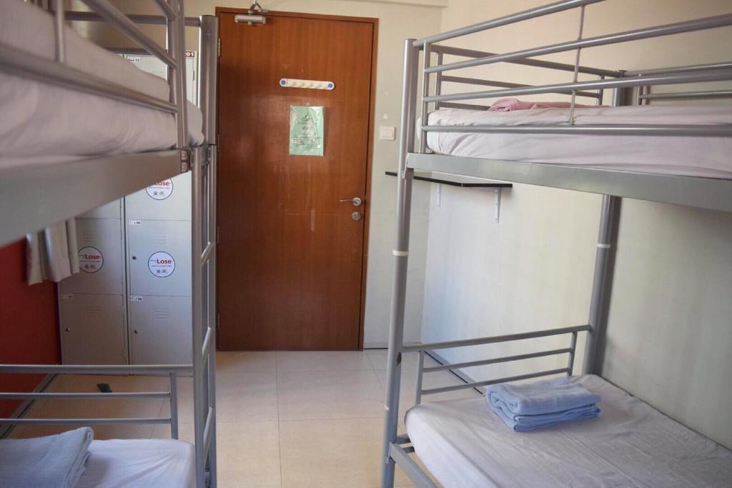 Adamson Nhà trọ Singapore